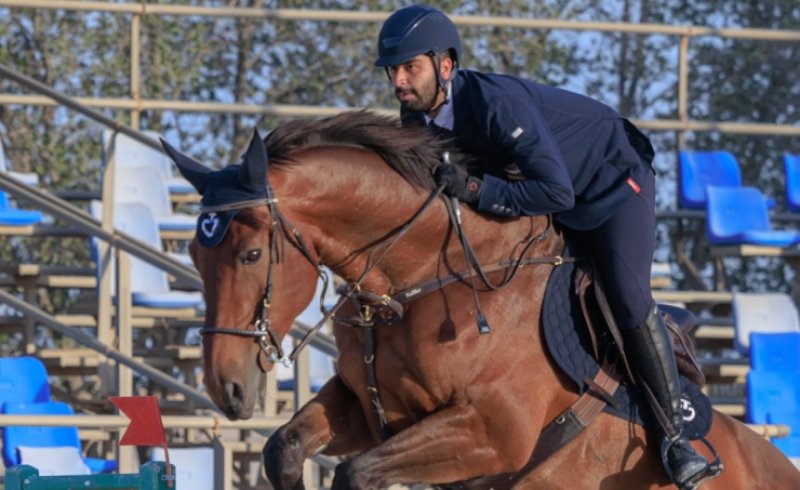 فرسان البحرين يتنافسون بقوة في بطولة سمو الشيخ ناصر بن حمد لقفز الحواجز