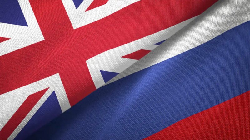 بريطانيا تفرض عقوبات جديدة على روسيا.. طالت قناتها الرئيسية لتلقي ثمن النفط والغاز