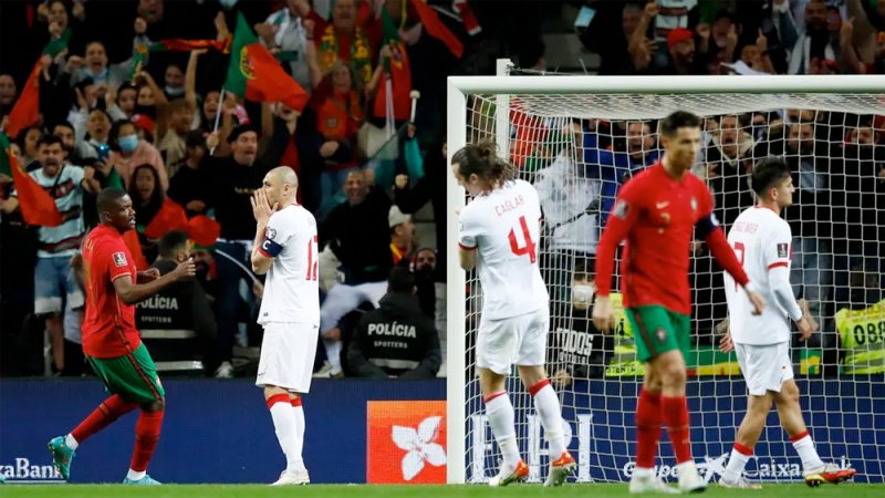 هذا سبب اعتزال لاعب تركي دولياً بعد مباراة البرتغال