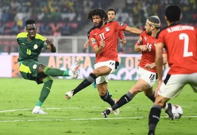 ليفربول مهتم "مجددا" بالنجم السنغالي.. وماني ينهال بالمديح