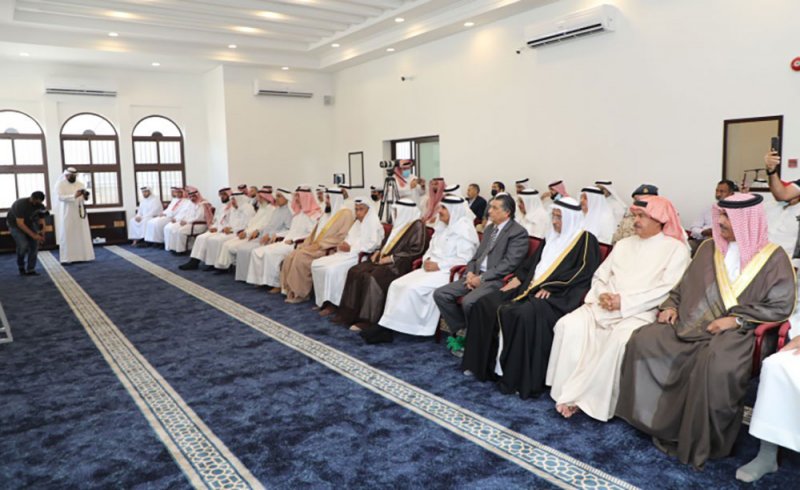 رئيس الاوقاف السنية يفتتح مسجد شريفة بنت احمد المناعي في النويدرات