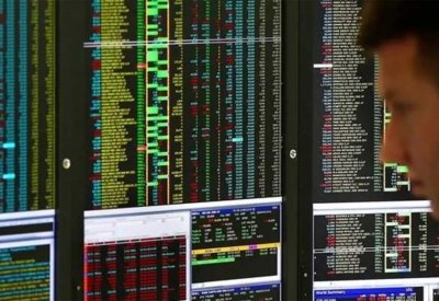 الأسهم الأوروبية تخالف مسار أسواق العالم
