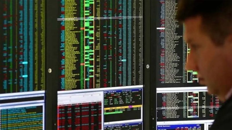 الأسهم الأوروبية تخالف مسار أسواق العالم