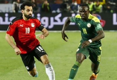 بسبب صلاح.. الاتحاد المصري يشكو السنغال لـ"كاف"