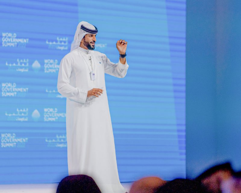 ناصر بن حمد : تعلمنا من جلالة الملك أن الشباب نصف الحاضر وهم كل المستقبل