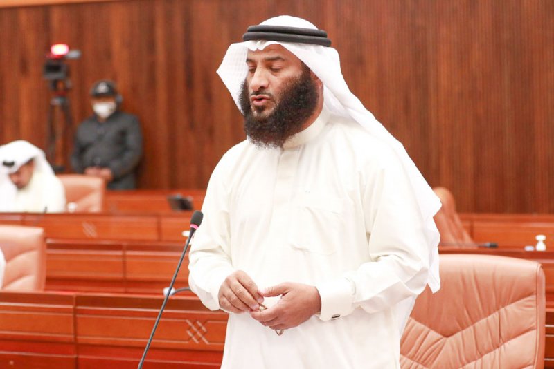 صندوق التقاعد متعثر وسينفد في 2024