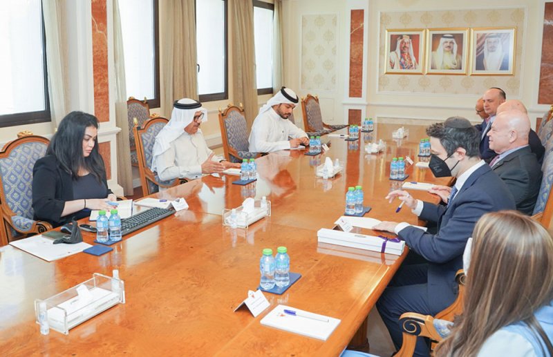وزير الخارجية يستقبل وفدًا من منظمة أبناء العهد اليهودية العالمية