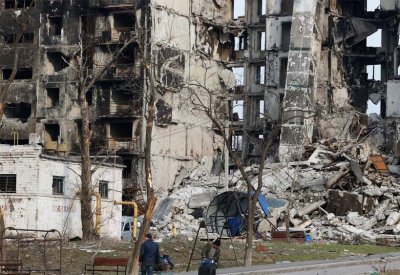لإجلاء مدنيين من ماريوبول.. تحرك أوكراني بـ45 حافلة