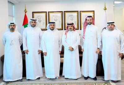 تعزيز سبل التعاون المختلفة في مجالات الإدارة الاحترافية لكرة القدم