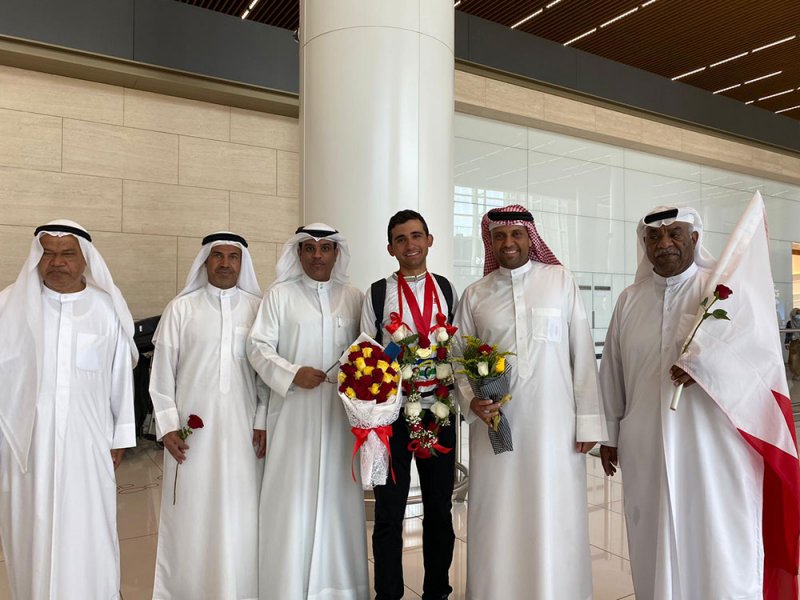وصول منتخب الدراجات بعد إنجاز الآسيوية