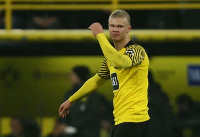 دورتموند: قدم هالاند منثنية وكاحله منتفخ