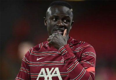 ليفربول يفاجئ ساديو ماني بشأن عقده.. مصير غامض