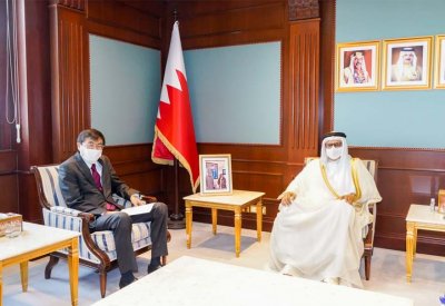 وزير الخارجية يستقبل سفير اليابان لدى مملكة البحرين