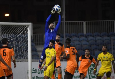 بالصور: إثارة كبيرة وستة أهداف ولا فائز في مؤجلة الحالة والخالدية