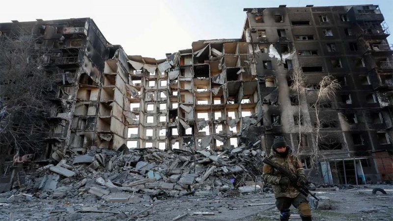 بريطانيا: الروس سيضغطون على مقاتلي ماريوبول للاستسلام