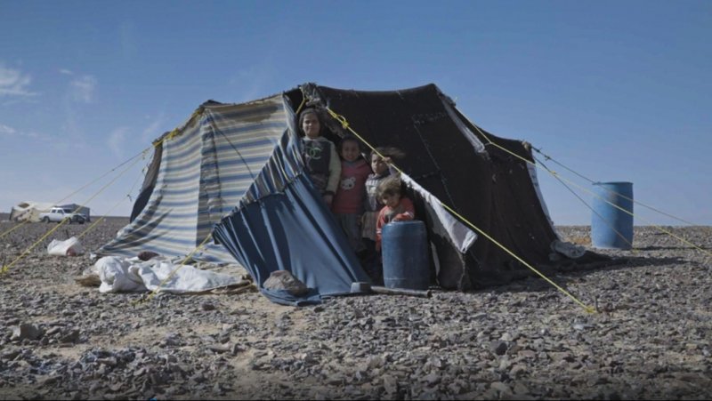 قلبي اطمأن يتمنى غلق مخيمات اللاجئين والنازحين