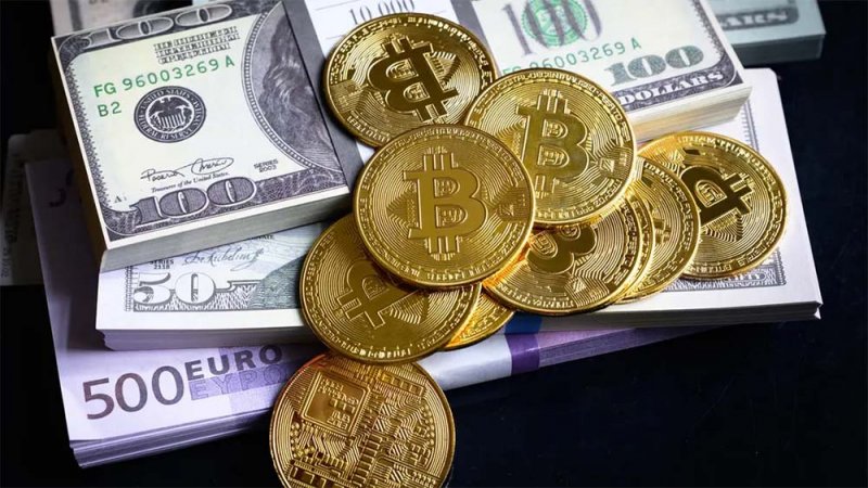 "بيتكوين".. هل تبدد حلم الـ 500 ألف دولار؟