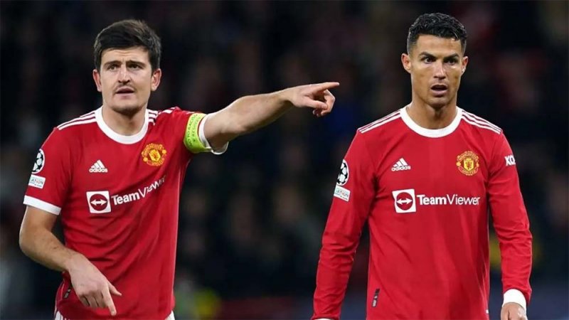ديفيز عن رونالدو: تخيل أن يكون قائدك هاري ماغواير