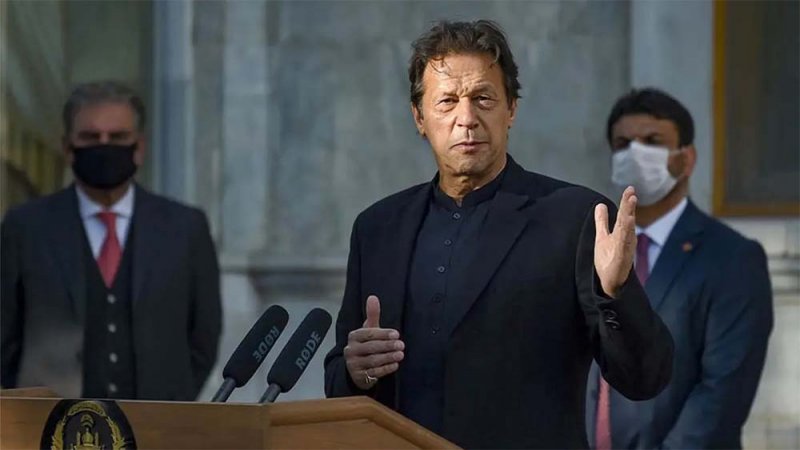 برلمان باكستان يصوت اليوم على عزل رئيس الوزراء عمران خان
