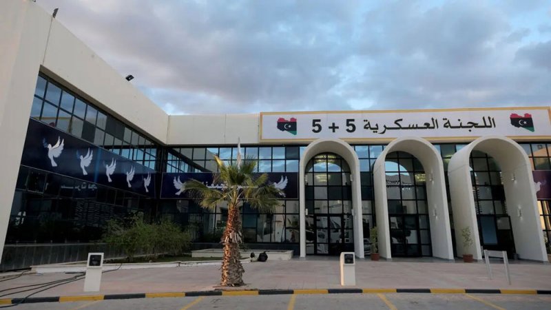 الجيش الليبي يعلّق مشاركته بلجنة الـ5+5 ويحذّر من الانهيار