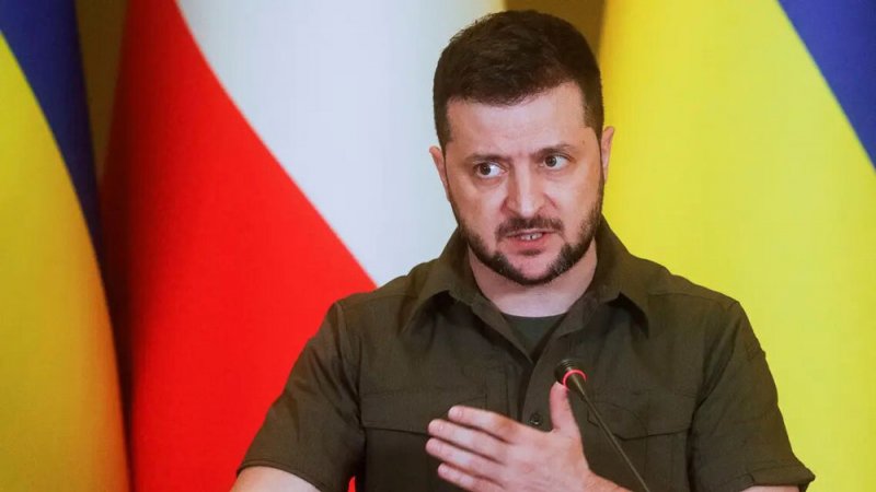 زيلينسكي: أوكرانيا لا تزال مستعدة لإجراء مفاوضات مع روسيا