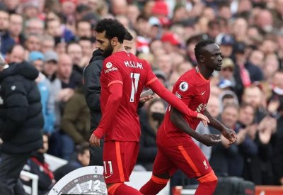 صلاح يعاني مع ليفربول منذ خسارة أمم إفريقيا