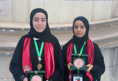 طالبتان بحرينيتان تتفوقان خليجياً في الرياضيات والفيزياء