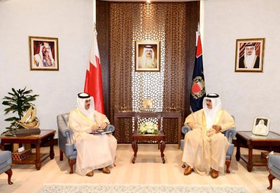  وزير الداخلية يستقبل سفير البحرين لدى الولايات المتحدة  