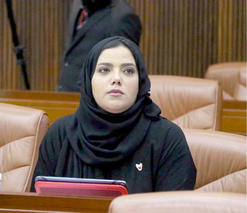 الفضالة ترفض توصية “تشريعية الشورى” وتعتبر التعديل حق من حقوق النواب