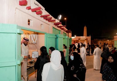 مهرجان التراث السنوي يستقبل الجمهور بجانب قلعة عراد الخميس