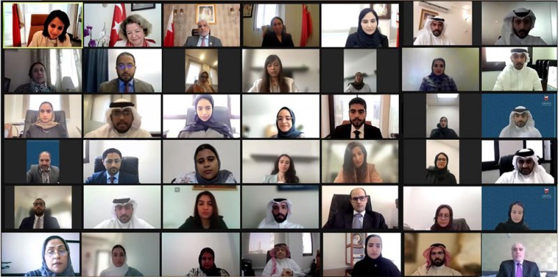 انعقاد الجلسة الثانية من برنامج مجلس السفراء بمشاركة سفير الجمهورية التركية