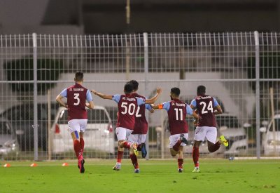 الشباب يقترب من اللقب بخماسية في مرمى المالكية