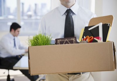 هذا رأي الشورى في تمديد فترة إخطار الفصل عن العمل لأكثر من 30 يومًا