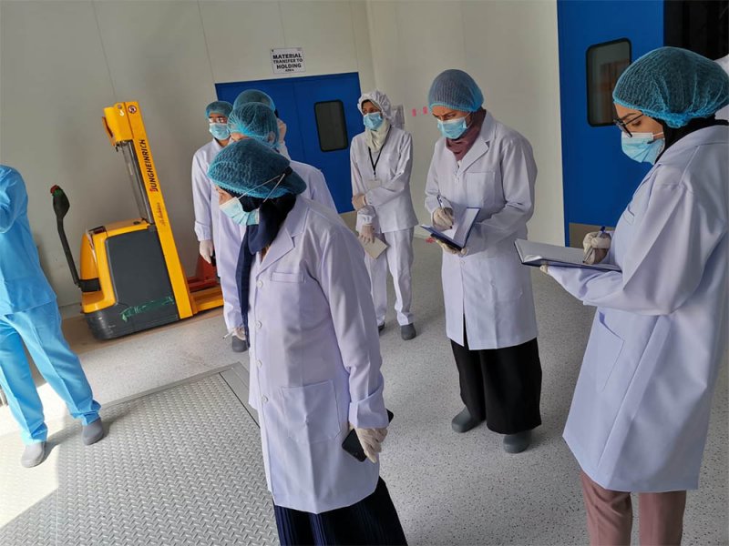 الترخيص لأول مصنع لإنتاج أدوية الحقن في البحرين.. وهذه التفاصيل