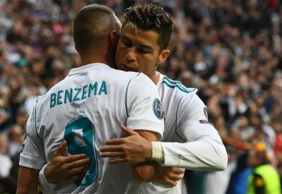 كاسانو: رونالدو يجب أن يصلي من أجل بنزيمة.. وحظ ريال مدريد سينتهي