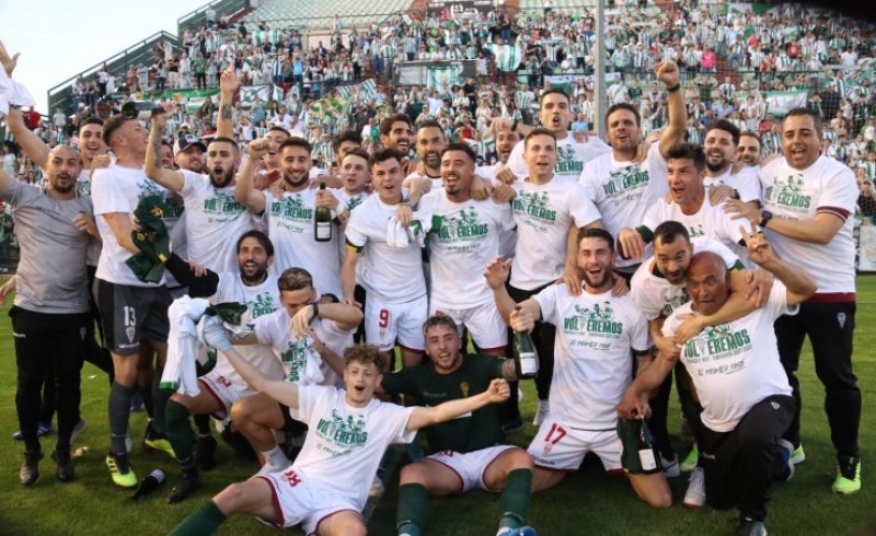 ناصر بن حمد: صعود قرطبة الإسباني لدوري الدرجة الثالثة يدفع إلى التفاؤل بالمستقبل