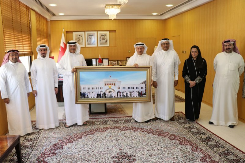 وكيل وزارة الداخلية لشؤون الجنسية والجوازات والإقامة يستقبل نائب محافظ محافظة العاصمة