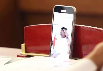الكلاب تقتل المواشي وتتلف “التواير”