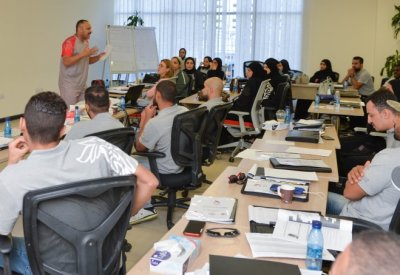 الأكاديمية الأولمبية تنظم دورة المستوى الثالث للمدربين