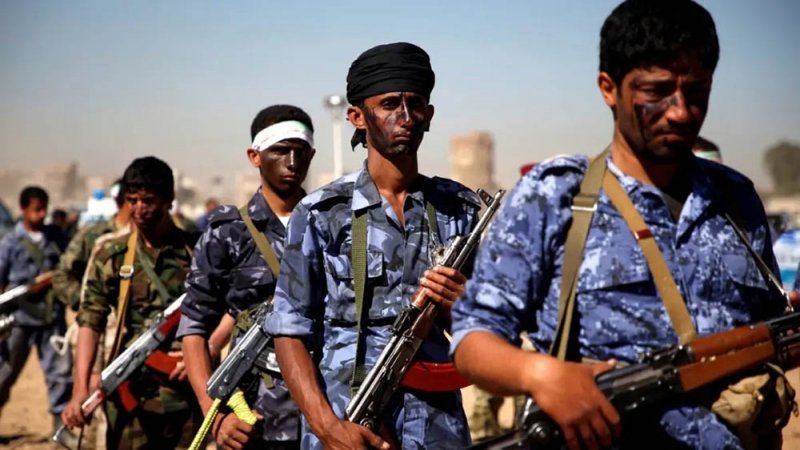 ميليشيا الحوثي تقر بتجنيد الأطفال.. وستطلقهم خلال هذه المدة
