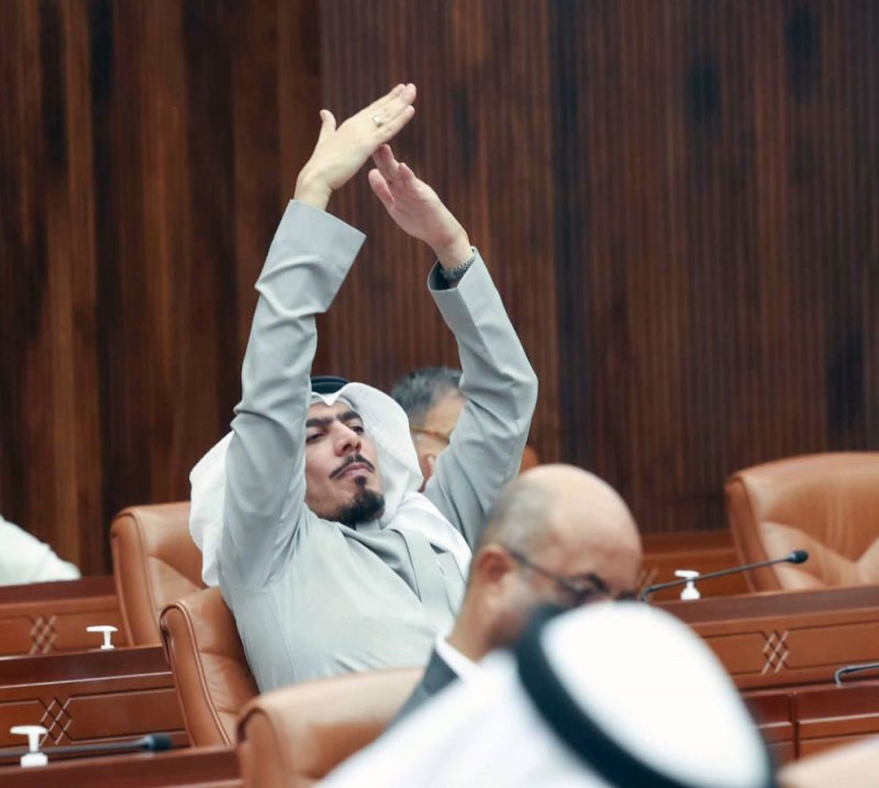 الكوهجي: لا لتحول الرياضة إلى أحزاب