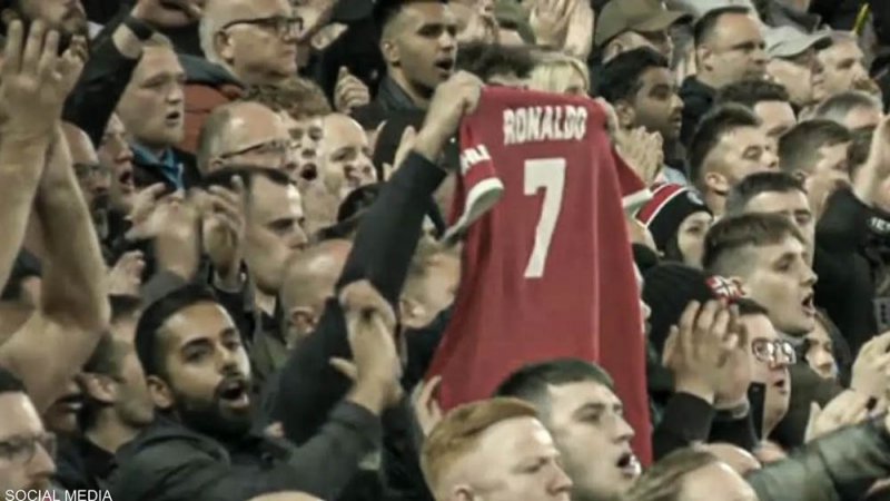 كلوب يشيد بـ"المعدن الأصيل" لجماهير ليفربول بعد دعم رونالدو