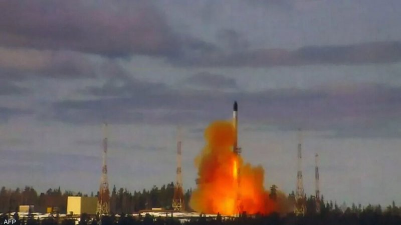 "لا مثيل له".. روسيا تختبر صاروخ "سارمات" العابر للقارات