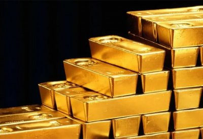 الذهب يتراجع لسببين.. تعرف عليهما