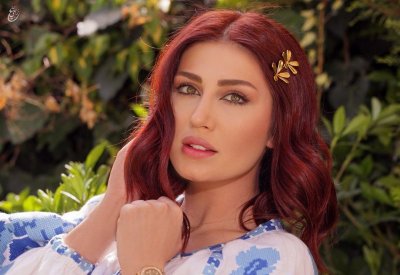 استعدادات السورية هبة نور لمسلسل “جوقة عزيزة”