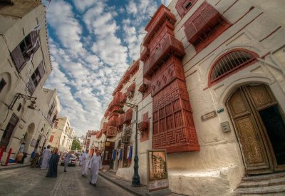 "جدة" وجهة سياحية وتسويقية ورحلة ترفيهية مميزة
