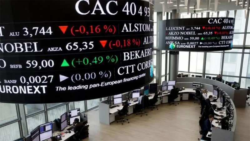 الأسهم الأوروبية تستقر في تعاملات متقلبة