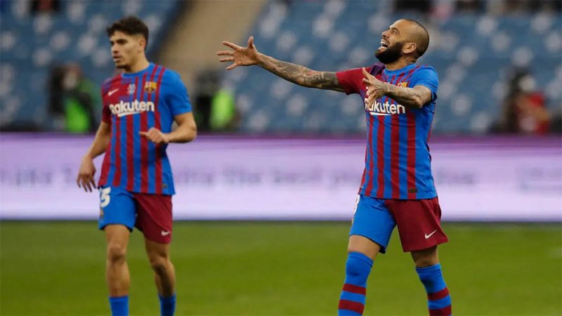 داني ألفيش: ريال مدريد فريق محظوظ