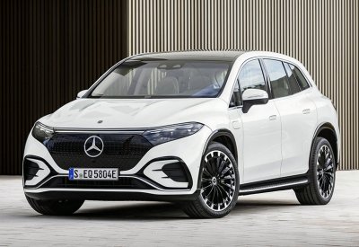 مرسيدس بنز إي كيو أس أس يو في 2023 الجديدة