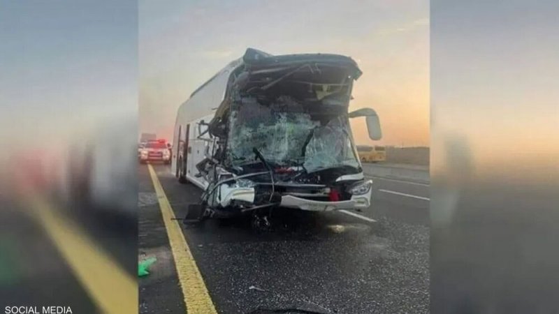 السعودية.. وفاة 8 معتمرين مصريين في حادث انقلاب حافلة